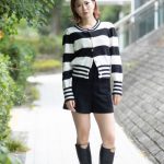 2020ミスグランドジャパン東京代表・若林ありかさん、人生初の赤髪でクールなミニ丈ファッションから美脚をアピール！ 「この3年はがむしゃらに前進し続けてきた」