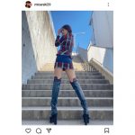 レースクイーン・新木みお、ミニスカコスのバックショットで圧巻美脚を披露！