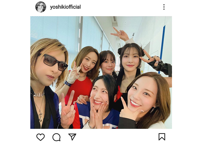 YOSHIKI、KARAとの豪華な集合ショットにファン歓喜！