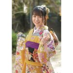 NMB48・貞野遥香、二十歳の振袖姿を披露＜20±SWEET 2023 JANUARY＞