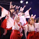 純情のアフィリア、うさ耳巫女姿で新年初ライブを開催