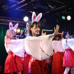 純情のアフィリア、うさ耳巫女姿で新年初ライブを開催