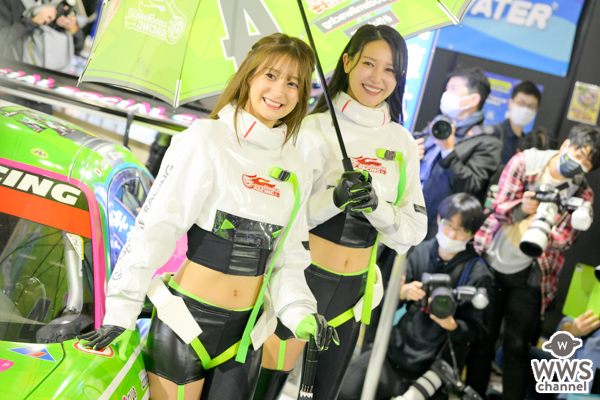 【写真特集】荒井つかさ＆美桜、お腹チラ見せのコスチュームで美スタイル披露＜東京オートサロン2023＞