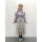 えなこ、編みタイツが刺激的なセクシーバニーコスで悩殺！