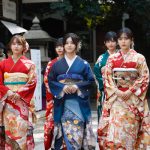 【乃木坂ピョンピョン世代】中西アルノ、伊藤理々杏ら20歳メンバーが乃木神社で晴れ着姿披露