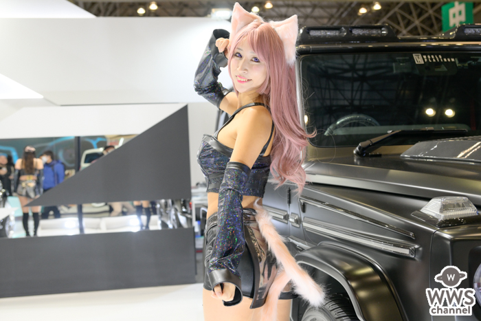 【写真特集】コスプレイヤー・めぇめぇ、猫耳コスチュームでセクシーな絶対領域チラリ！＜東京オートサロン 2023＞