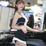 【動画】レースクイーン・百田ゆり、可愛すぎるミニスカ衣装で登場！＜東京オートサロン2023＞
