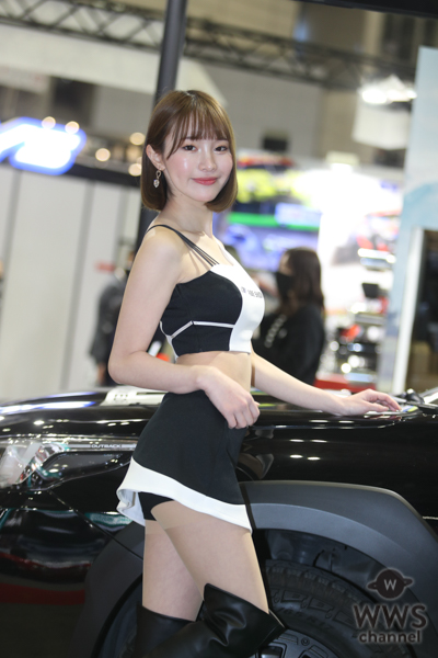 【動画】レースクイーン・百田ゆり、可愛すぎるミニスカ衣装で登場！＜東京オートサロン2023＞