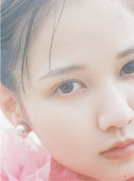 AKB48・千葉恵里、佐藤ノアプロデュースの香水ブランドモデルに就任