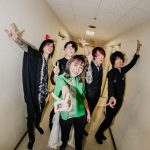 矢井田 瞳が新作『オールライト』を手に地元大阪で新年初ライブ開催