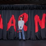 白石麻衣、「マルニ」フアッションショーにツイード×デニムコーデで登場＜MARNI FALL WINTER 2023 FASHION SHOW IN TOKYO＞