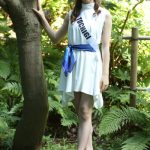 【写真特集】慶應義塾大学・堤萌さん、白のクールなミニ丈衣装で美を追求！「ダンスが好きでK-POPコピーダンスサークルに所属しています」