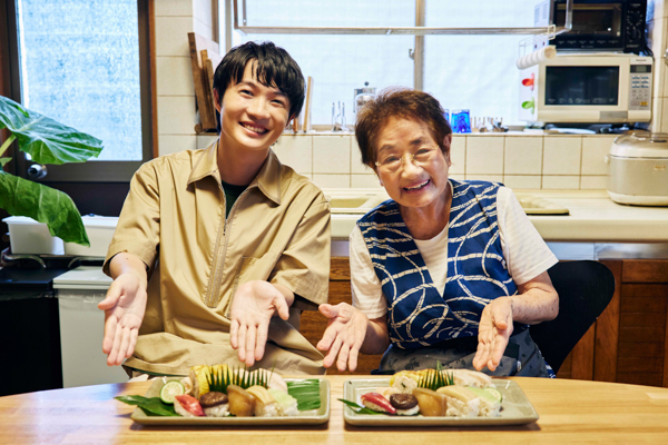 神木隆之介の高知ガイドブック『かみきこうち』から先行カットが公開