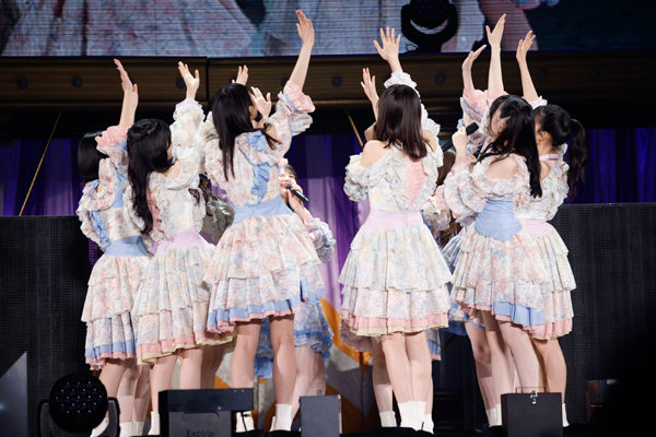 乃木坂46、「11thバスラ」Day2で5期生が胸熱な期別ステージを展開！＜11th YEAR BIRTHDAY LIVE＞