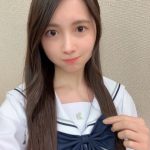 AKB48・水島美結、制服コーデで脚線美披露！「制服かわいすぎる」「似合ってる」と反響も