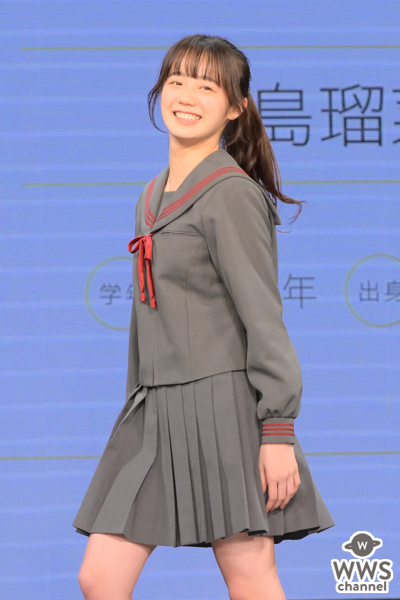 【写真特集】中島瑠菜さん、「制服アワード」でグレーのセーラー服を着こなしにっこりスマイル＜第10回日本制服アワード＞