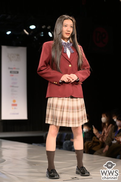 【写真特集】西依結以さん、堂々としたウォーキングで「制服アワード」ランウェイに登場！＜第10回日本制服アワード＞