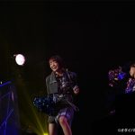 大橋彩香、気合を入れた『腹チラ』衣装に会場大歓声！＜オダイバ!!超次元音楽祭＞