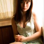大久保桜子、透明ボディとふっくらバストで魅了！「美しいしか勝たん」