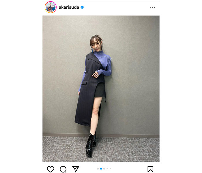 須田亜香里、アシメ衣装で披露した美脚に歓喜の声ぞくぞく