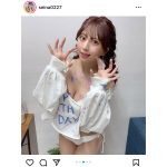 肌見せイラストレーター・竹内星菜、ゆるっとビキニで可愛さ追求！