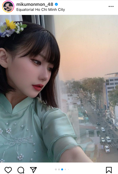 HKT48・田中美久、アオザイ衣装でベトナム満喫！