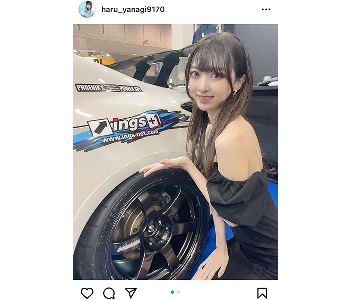 レースクイーン・柳はる、美肩出しの衣装姿にドキドキ！