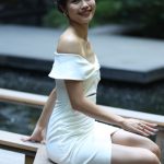 【写真特集】難波遥さん、美脚際立つ白ワンピースで登場！ 2020ミスユニバーシティ参加当時を振り返る「周りが見えなくなるほど全力だった」