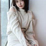 【動画】坂巻有紗(アリッサ)が美脚アピールのミニスカコーデで2023年の展望を語る！「夢中になってることは大食い(笑)」