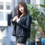 夢実あすか(MyDearDarlin’)、クールなブラックコーデで美脚アピール！「オフの日は岩盤浴に行くか映画鑑賞をしてます。」＜写真特集第2弾＞