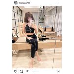 谷まりあ、ぴったりトレーニングウエアで美腹筋をチラリ「ナイスバディすぎ」「努力の塊」とファン歓喜！