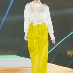 吉田朱里、「関コレ」で韓国っぽフェロモン大放出！ヘア＆ツヤ肌メイクで登場＜KANSAI COLLECTION 2023 S/S＞