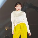 吉田朱里、「関コレ」で韓国っぽフェロモン大放出！ヘア＆ツヤ肌メイクで登場＜KANSAI COLLECTION 2023 S/S＞