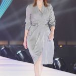 アンジェラ芽衣、「関コレ」で圧巻の10頭身スタイル披露！＜KANSAI COLLECTION 2023 S/S＞