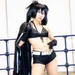 【コスプレイヤー】泡沫いろはさん、肌見せの「ブラック★ロックシューター」コスプレを披露！＜AnimeJapan 2023＞