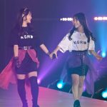 【写真特集】手島愛花さん＆岸本花音さん、「関コレ」で美脚見せのミニスカコーデを披露＜KANSAI COLLECTION 2023 S/S＞