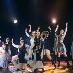 AKB48、メンバーの学生時代を追体験する新曲『どうしても君が好きだ』MVが公開！