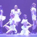 【写真特集】iZ BREAK、「関コレ」で美脚見せの装でパワフルにパフォーマンス！＜KANSAI COLLECTION 2023 S/S＞