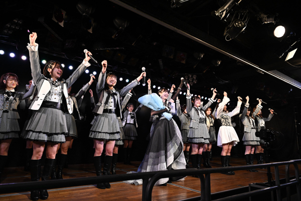 武藤十夢「本当に良いチームになった」、卒業公演でアイドル12年集大成のパフォーマンス