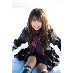 大原優乃、1st写真集の重版に感謝の制服ポートレート公開！