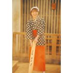 NMB48・安部若菜、草津温泉の湯もみ娘になりきる！