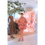 emma、ヴァレンティノ2023年春夏コレクションのローンチイベントに来場