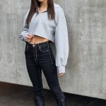 【写真特集】宮野真菜、ヘソ出しでカジュアルなジーンズコーデで登場！「あまり意識しない方がスタイルを維持できます」