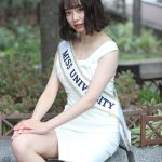 【写真特集】群馬美女・長沼麻陽さん、白のミニ丈ワンピースから美脚アピール！ ＜ミスユニバーシティ2022グランプリ＞