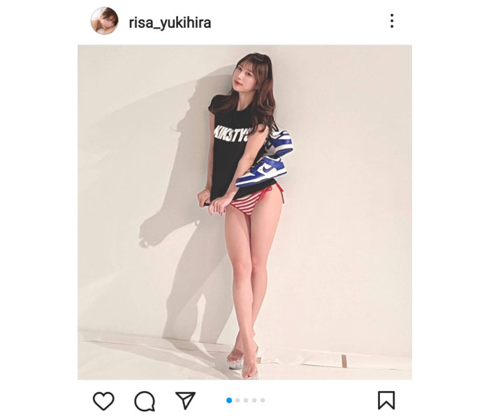 雪平莉左、コラボTシャツ×超美脚ショットに「いいね！」殺到！