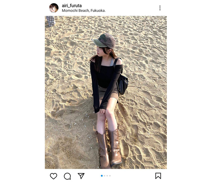 Popteenモデル・古田愛理、砂浜で美脚スラリ「かわいすぎ天使」「なんか絵になる」とファン歓喜！