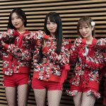 【動画】ガールズグループ・TiiiMO、『 JIMIN JAPAN LIVE ～Powered by TV ～ 』出演を終えて語る！ 派手な赤衣装からスレンダーな美脚アピール！