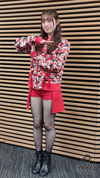 【動画】ガールズグループ・TiiiMO、『 JIMIN JAPAN LIVE ～Powered by TV ～ 』出演を終えて語る！ 派手な赤衣装からスレンダーな美脚アピール！