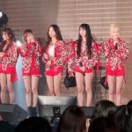 ガールズグループ・TiiiMO(ティーモ)、美脚あらわな赤衣装で韓国アーティスト・SHIN JIMIN JAPAN LIVE 2023に出演、圧巻のパフォーマンスを披露！