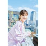 フジテレビ・渡邊渚アナウンサー、キュートな笑顔がまぶしいグラビア披露！幼少期から大学時代までの貴重なお宝写真も公開